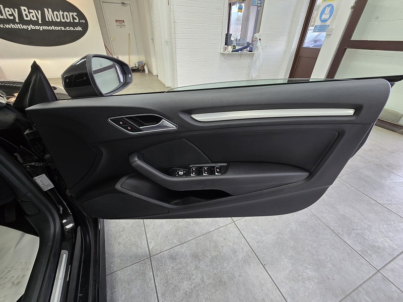 Used Audi A3 Cabriolet 2015 for sale - 76555162: Photo 14