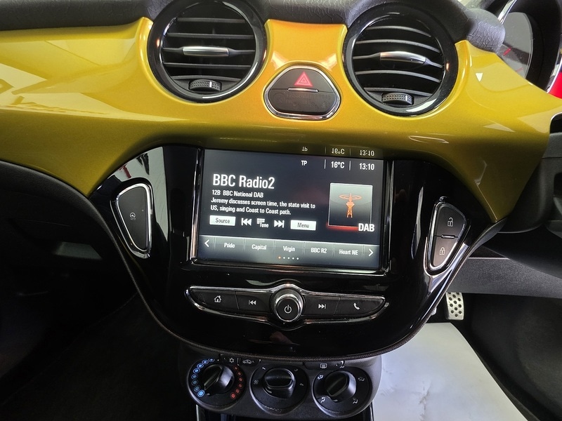 Used Vauxhall ADAM 2017 for sale - 78040260: Photo 9