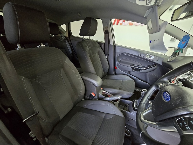Used Ford Fiesta 2013 for sale - 76698997: Photo 13