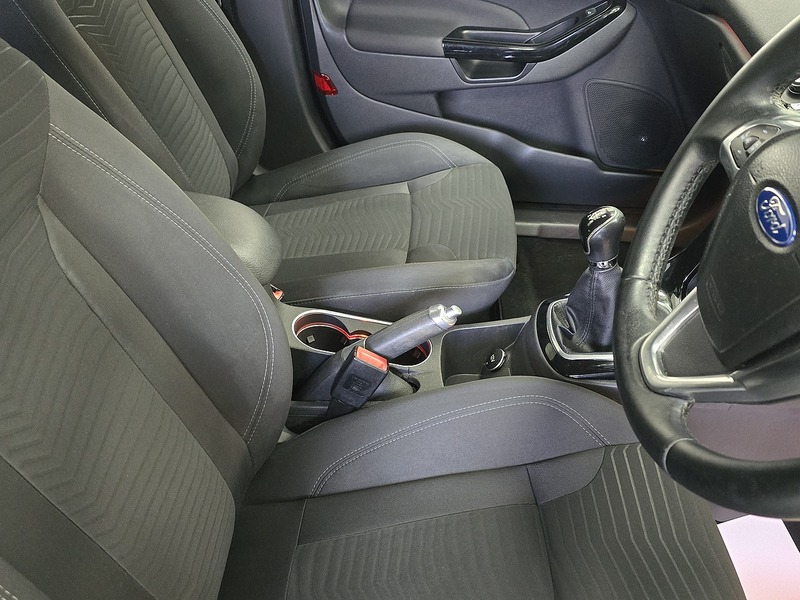 Used Ford Fiesta 2013 for sale - 76698997: Photo 8