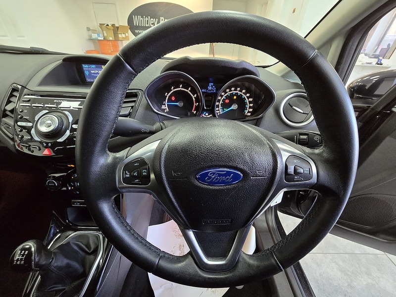 Used Ford Fiesta 2013 for sale - 76698997: Photo 9