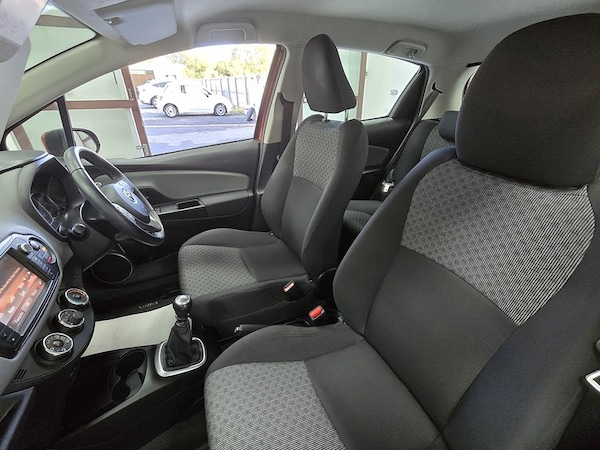 Used Toyota Yaris 2015 for sale - 76027076: Photo 17