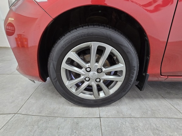 Used Toyota Yaris 2015 for sale - 76027076: Photo 18