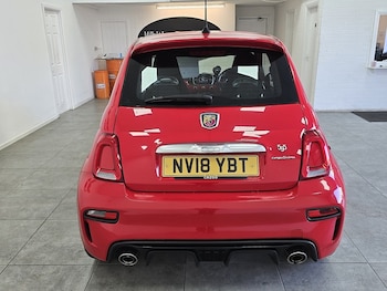 Used Abarth 595 2018 for sale - 76532167: Photo