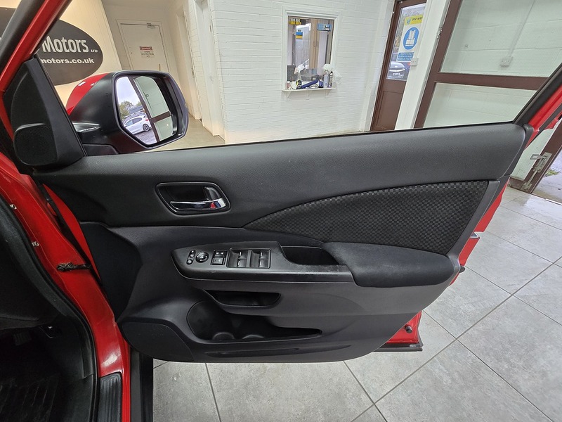 Used Honda CR-V 2017 for sale - 76578170: Photo 13