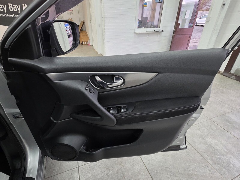 Used Nissan Qashqai 2018 for sale - 77760608: Photo 14