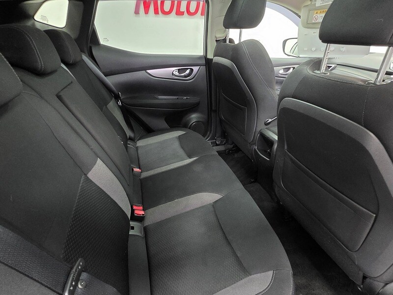 Used Nissan Qashqai 2018 for sale - 77760608: Photo 16