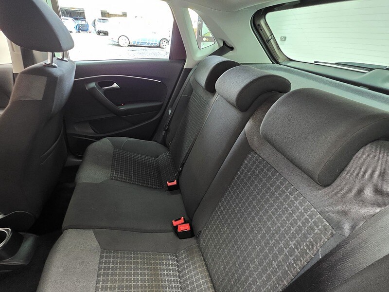 Used Volkswagen Polo 2014 for sale - 77905969: Photo 16