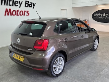 Used Volkswagen Polo 2014 for sale - 77905969: Photo