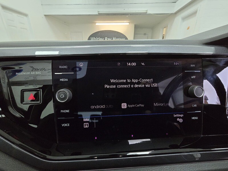 Used Volkswagen Polo 2018 for sale - 76510329: Photo 12