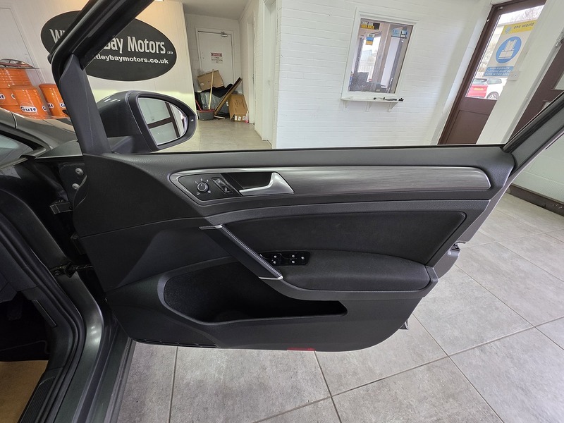 Used Volkswagen Golf 2020 for sale - 77805832: Photo 14