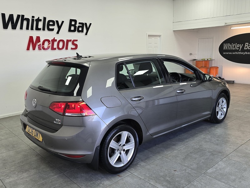 Used Volkswagen Golf 2016 for sale - 75693623: Photo 3