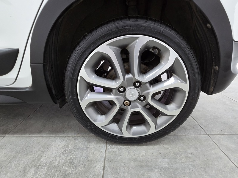 Used Hyundai i20 2016 for sale - 77154023: Photo 19