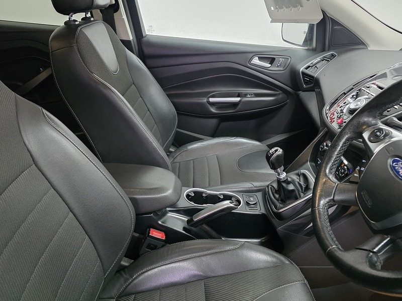 Used Ford Kuga 2015 for sale - 77776316: Photo 8