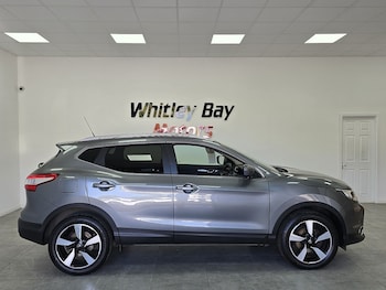 Used Nissan Qashqai 2017 for sale - 75957472: Photo