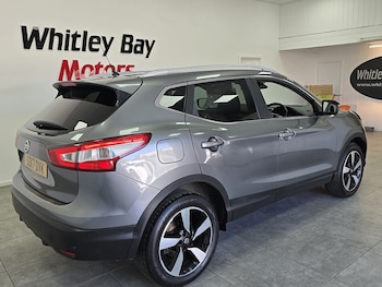Used Nissan Qashqai 2017 for sale - 75957472: Photo