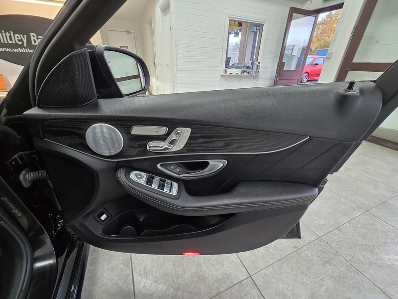 Used Mercedes-Benz C Class 2018 for sale - 76526067: Photo 26