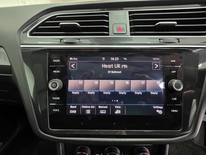 Used Volkswagen Tiguan 2018 for sale - 77667980: Photo 11