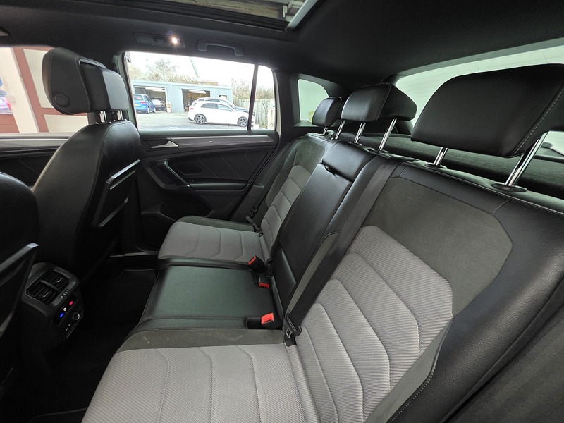 Used Volkswagen Tiguan 2018 for sale - 77667980: Photo 19