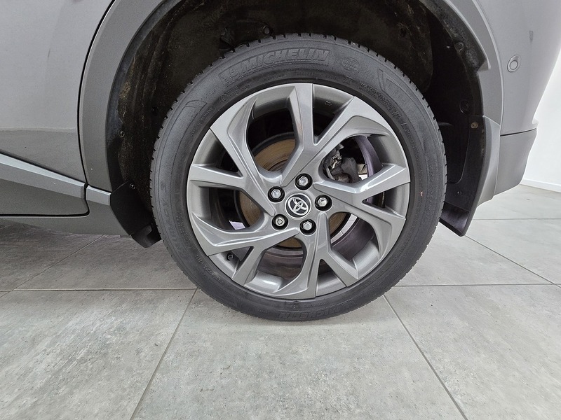 Vehicle 21