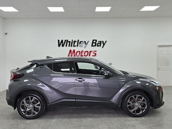 Used Toyota C-HR 2020 for sale - 75581147: Photo