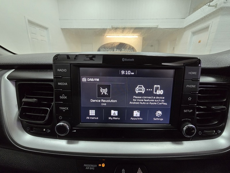Used Kia Stonic 2018 for sale - 76320262: Photo 10