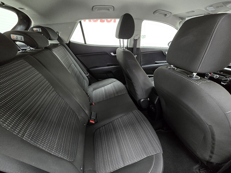 Used Kia Stonic 2018 for sale - 76320262: Photo 15