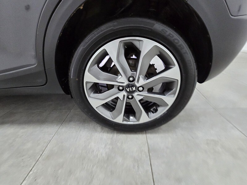 Used Kia Stonic 2018 for sale - 76320262: Photo 20