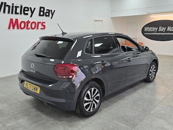 Used Volkswagen Polo 2021 for sale - 76364429: Photo