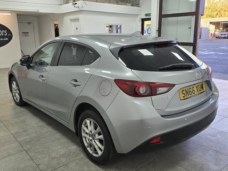 Used Mazda Mazda3 2016 for sale - 77365178: Photo 5