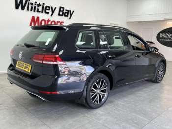 Used Volkswagen Golf 2019 for sale - 74671276: Photo