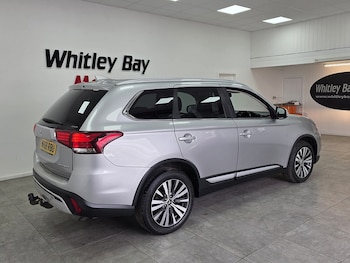Used Mitsubishi Outlander 2018 for sale - 77805804: Photo