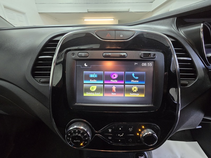 Used Renault Captur 2017 for sale - 77188935: Photo 10