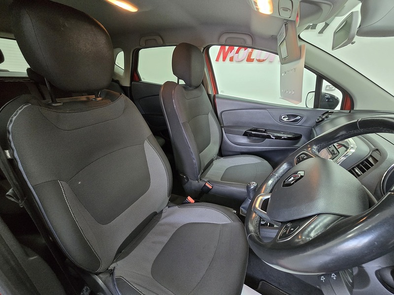 Used Renault Captur 2017 for sale - 77188935: Photo 14