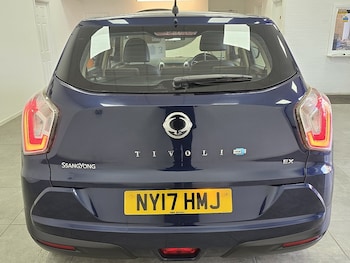 Used Ssangyong Tivoli 2017 for sale - 77640121: Photo