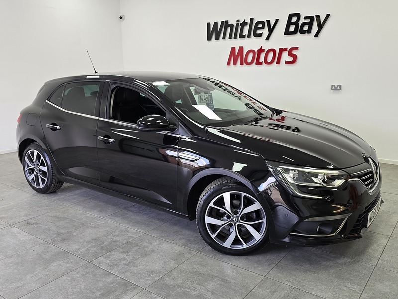Used Renault Megane 2016 for sale - 76102080: Photo 1