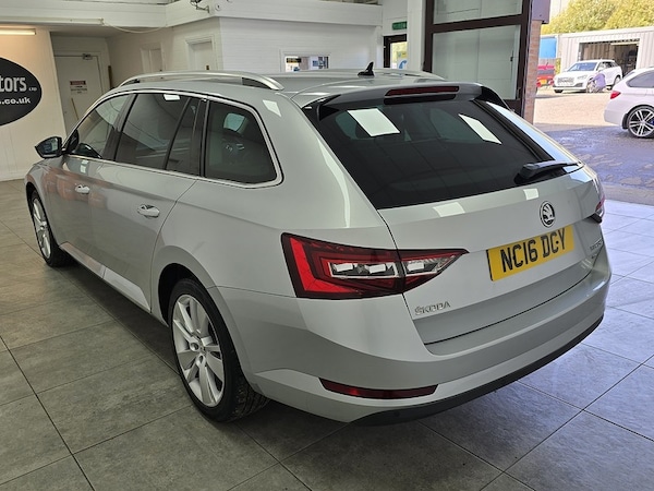 Used Skoda Superb 2016 for sale - 76224049: Photo 5