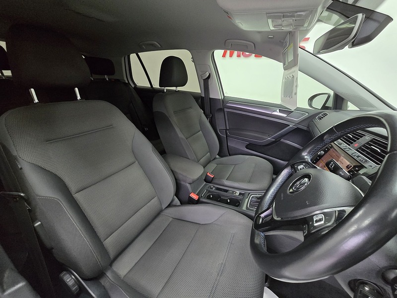 Used Volkswagen Golf for sale - 76682343: Photo 15