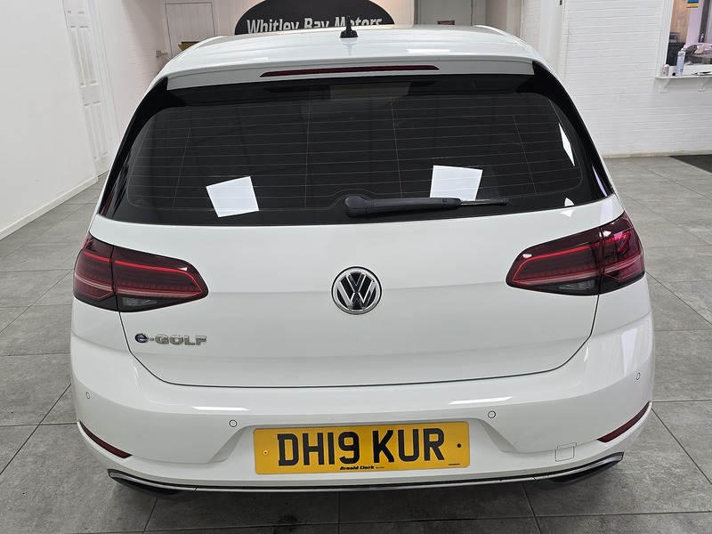 Used Volkswagen Golf for sale - 76682343: Photo 4