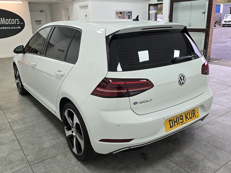 Used Volkswagen Golf for sale - 76682343: Photo 5