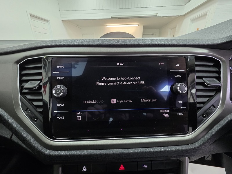 Used Volkswagen T-Roc 2020 for sale - 77621999: Photo 11