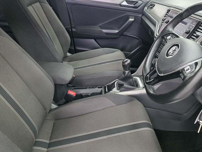 Used Volkswagen T-Roc 2020 for sale - 77621999: Photo 8