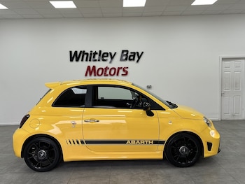 Used Abarth 595 2018 for sale - 79229738: Photo