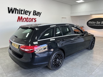 Used Mercedes-Benz C Class 2016 for sale - 78367619: Photo