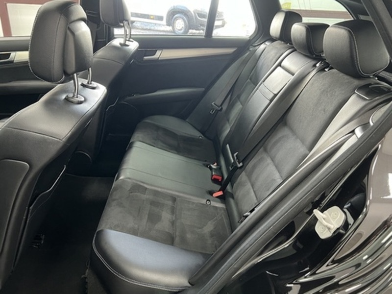Used Mercedes-Benz C Class 2014 for sale - 76542832: Photo 16