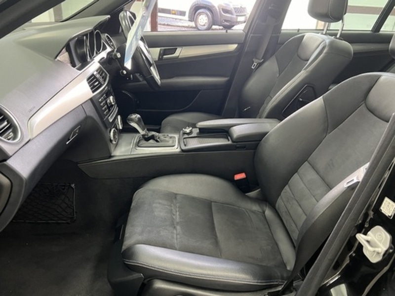Used Mercedes-Benz C Class 2014 for sale - 76542832: Photo 17