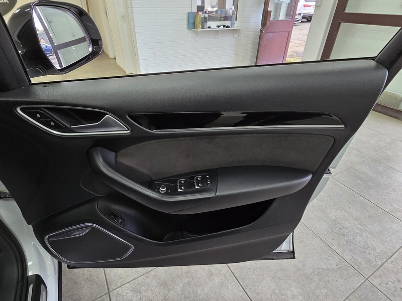 Used Audi Q3 2017 for sale - 76380179: Photo 13