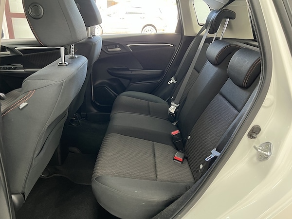 Used Honda Jazz 2018 for sale - 74671336: Photo 17