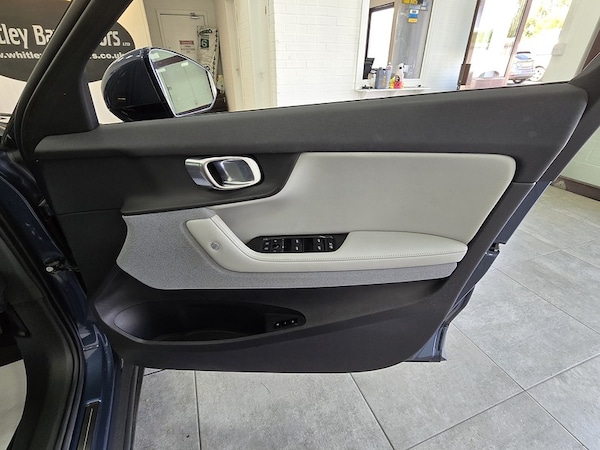 Used Polestar Polestar 2 2022 for sale - 75452932: Photo 13