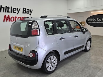 Used Citroen C3 Picasso 2013 for sale - 76845872: Photo